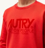 男性 F40RH113 Autry アイコニックなフロック クルーネック スウェットシャツ レッド - 画像 (4)